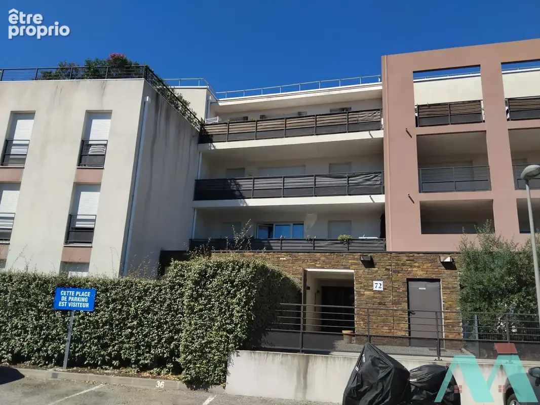 A vendre : Lumineux T3 avec terrasse et double stationnement à VIDAUBAN - photo 2