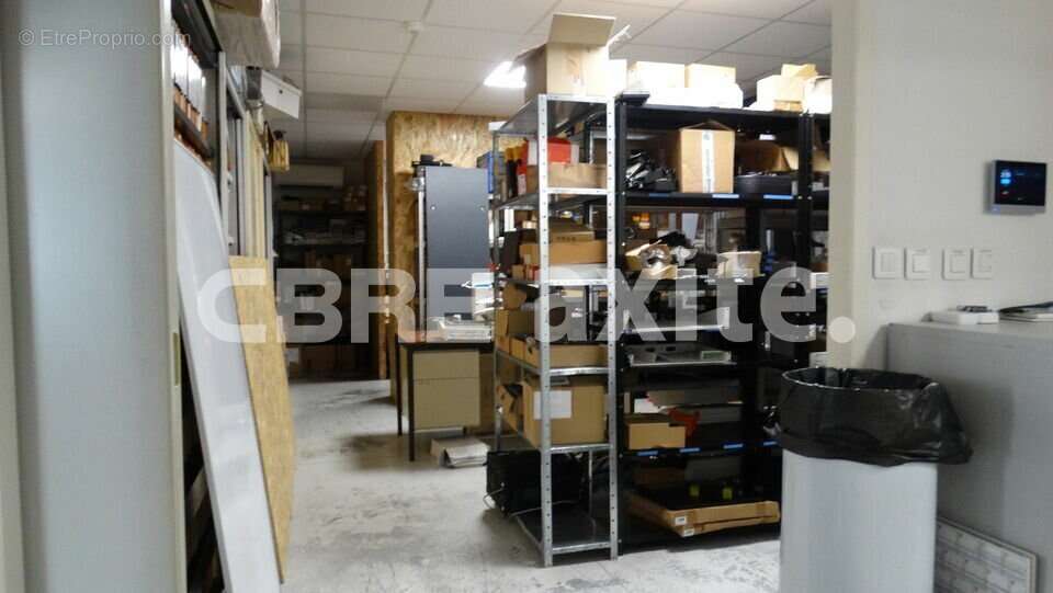 300 m² à Beaumont-Les-Valence  - photo 4