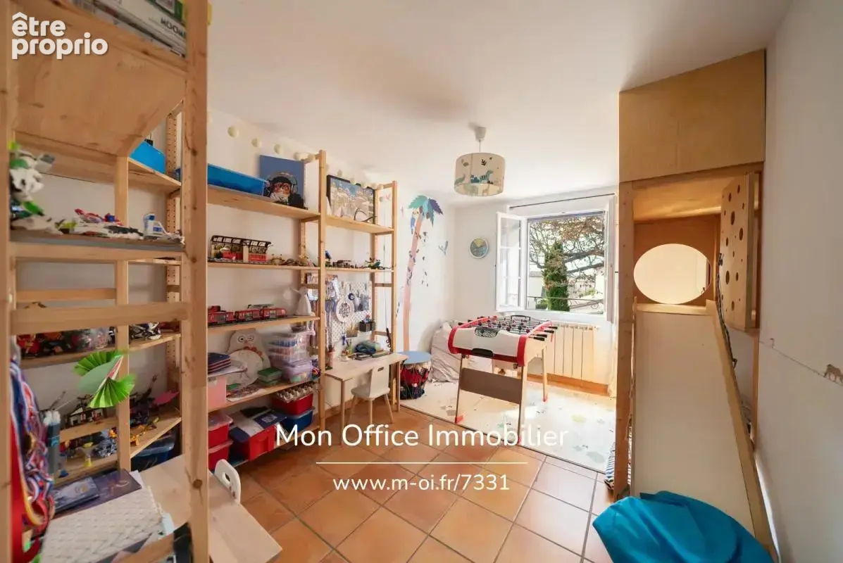Référence : 7331-PAN - Maison 5 pièces de 130 m² avec piscine à Puyricard - photo 19