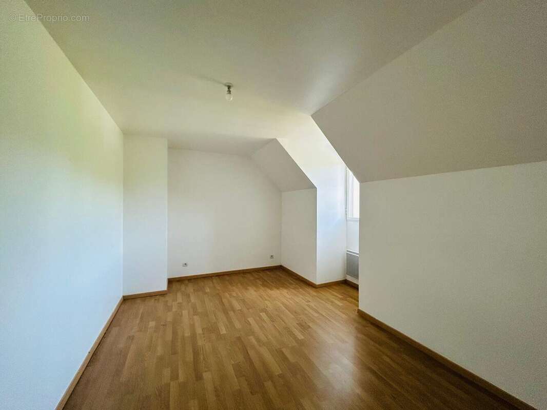 Maison 140 m² à Choisy-Au-Bac  - photo 7
