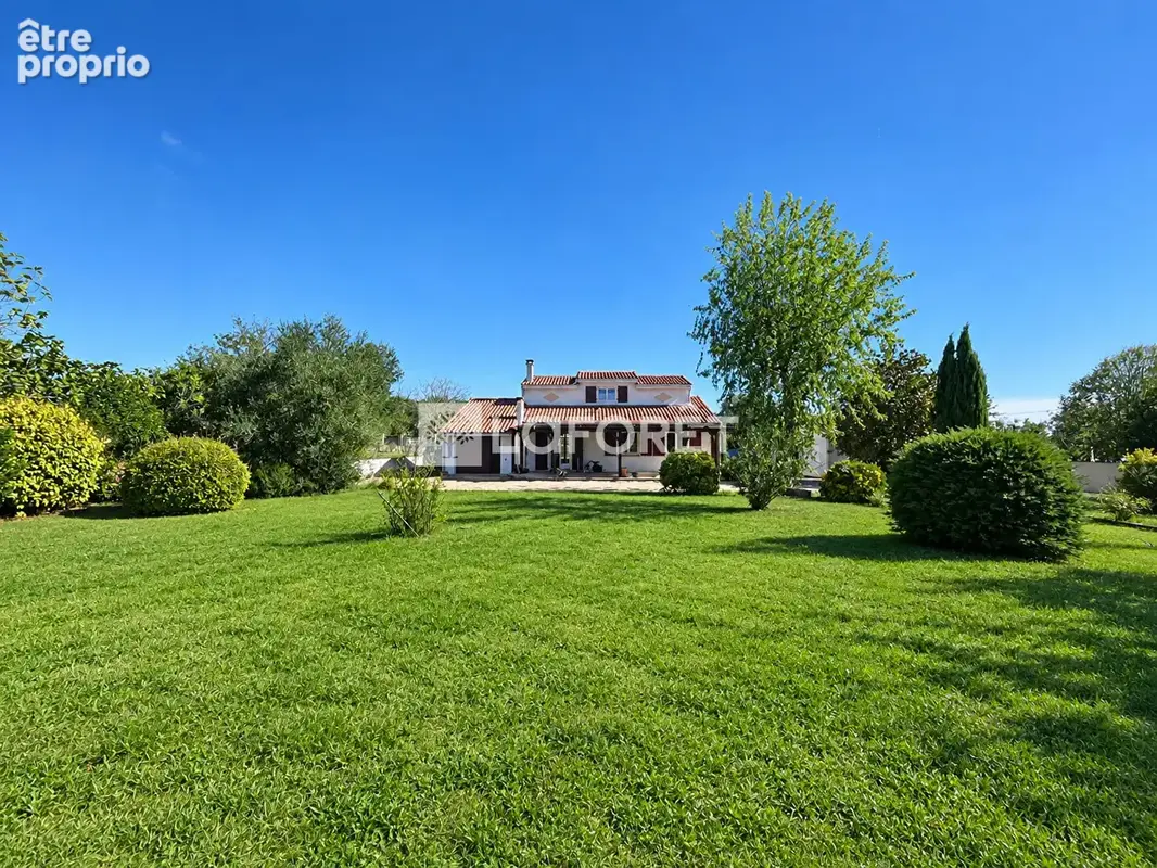 Maison Fargues Saint Hilaire 6 pièce(s) 124 m2 - photo 12