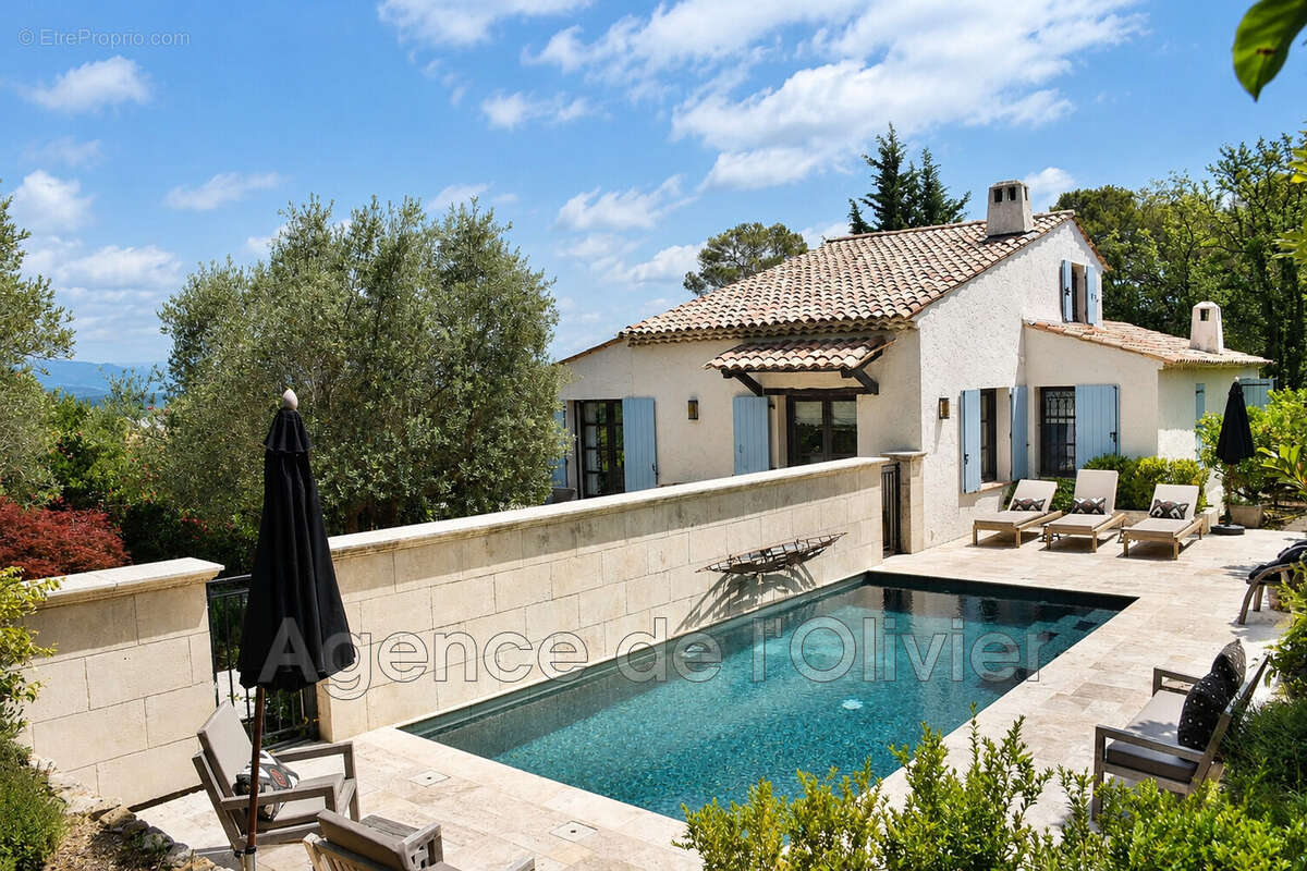 Maison 153 m² à Valbonne  - photo 5