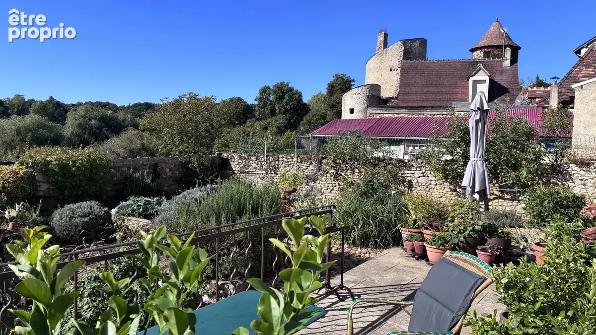 Grande maison de village rénovée avec vue ! - photo 2