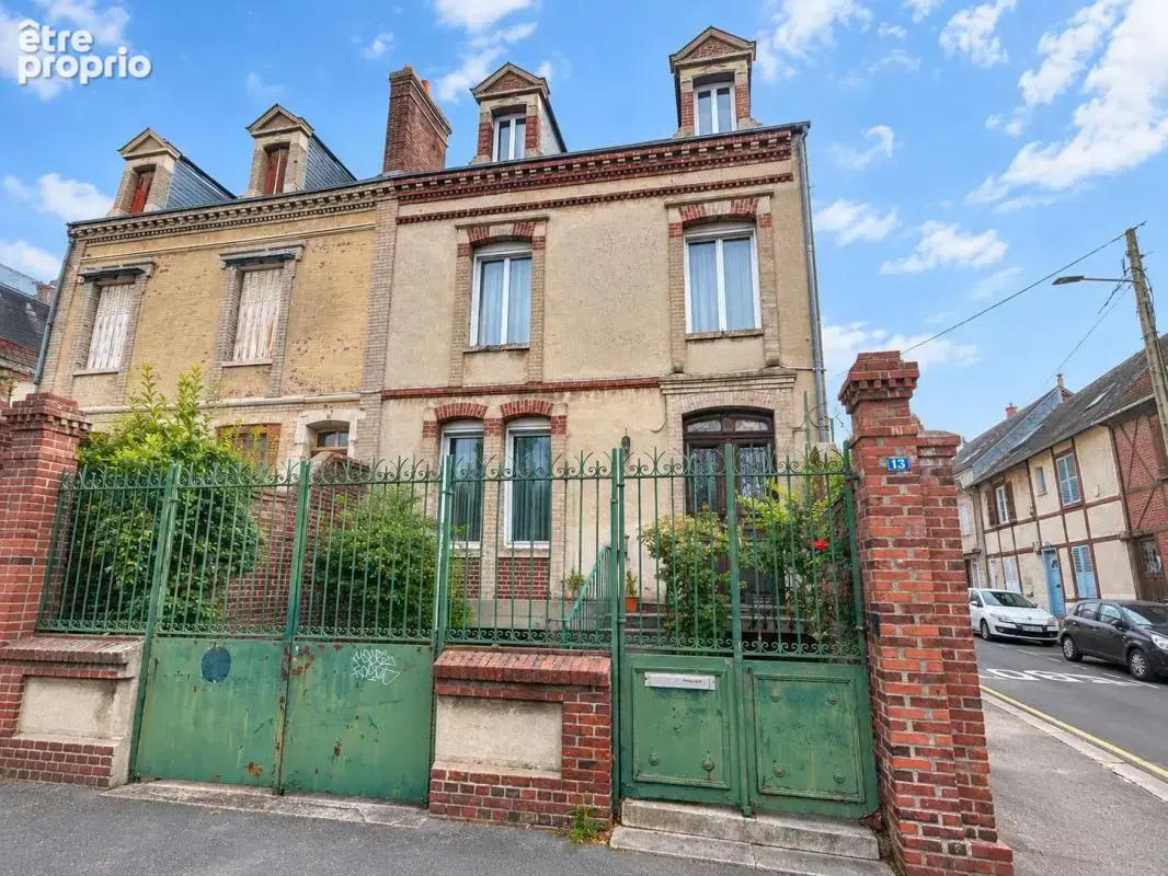 Maison à BEAUVAIS