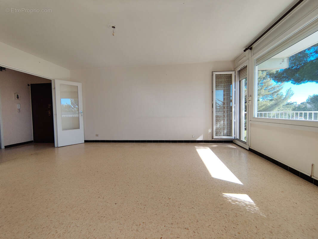 Appartement à NIMES