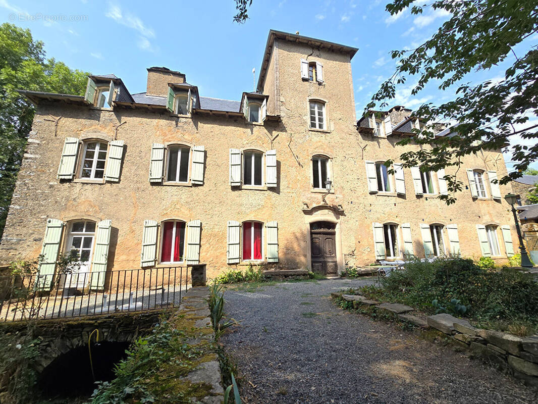 Maison à ARVIEU