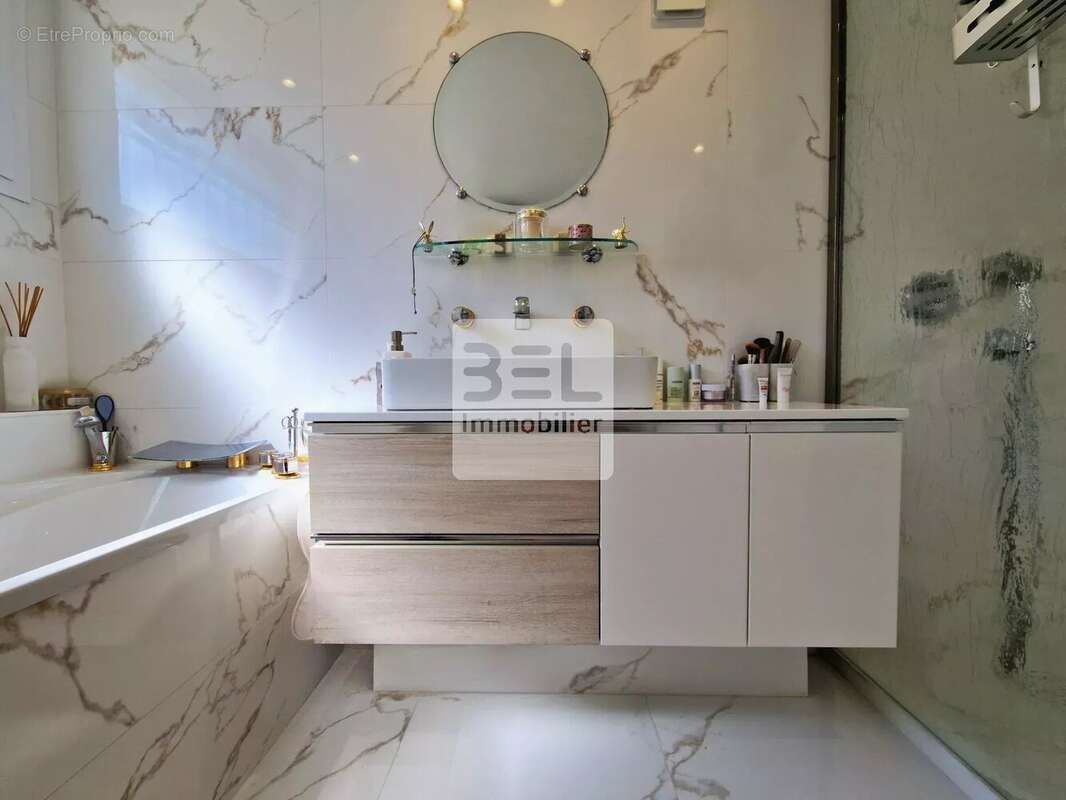 Maison à VILLENEUVE-LES-AVIGNON