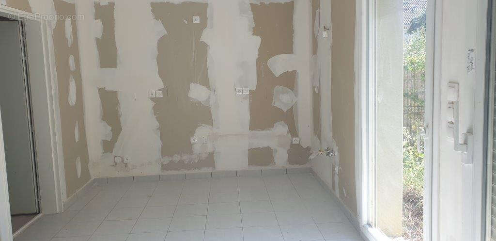 Maison à ROUSSY-LE-VILLAGE