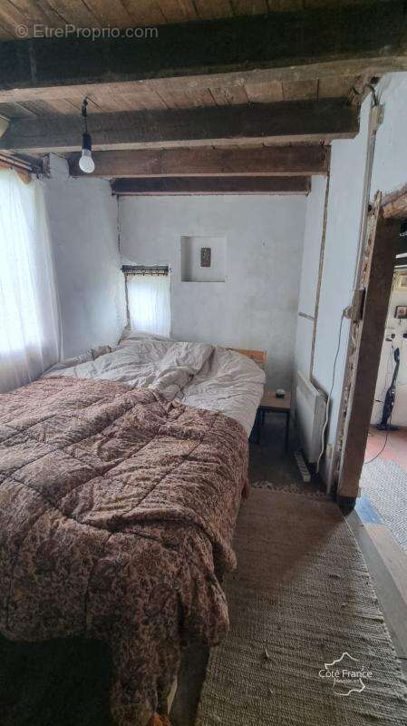 Maison à THENAILLES