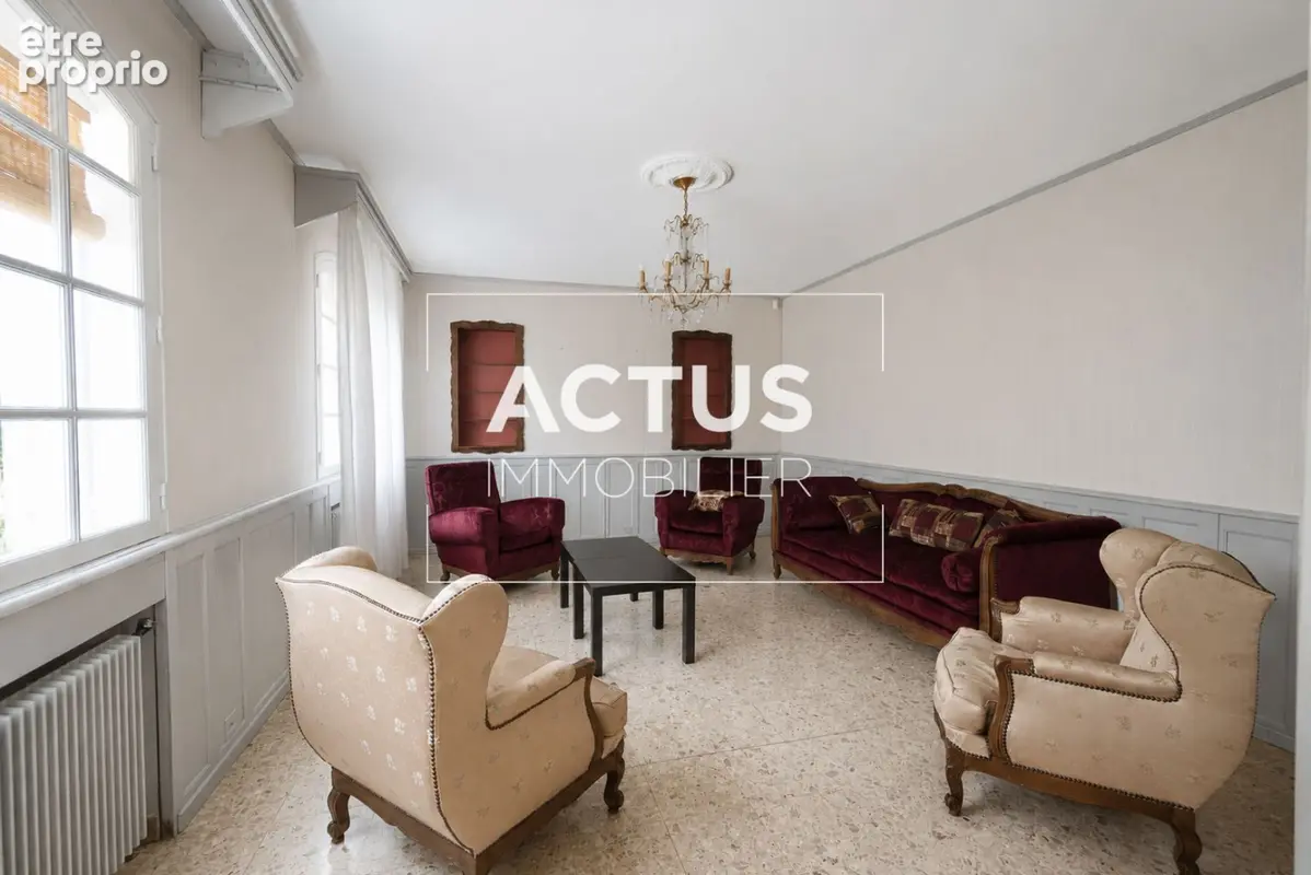 Maison 5 pièces 179 m² à vendre à Salon-De-Provence (13300) - photo 3