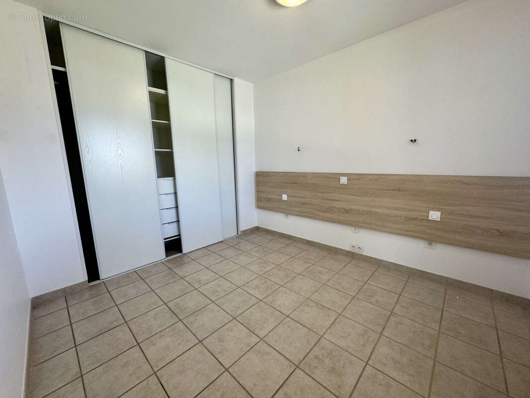 Maison à ROQUEBRUNE-SUR-ARGENS