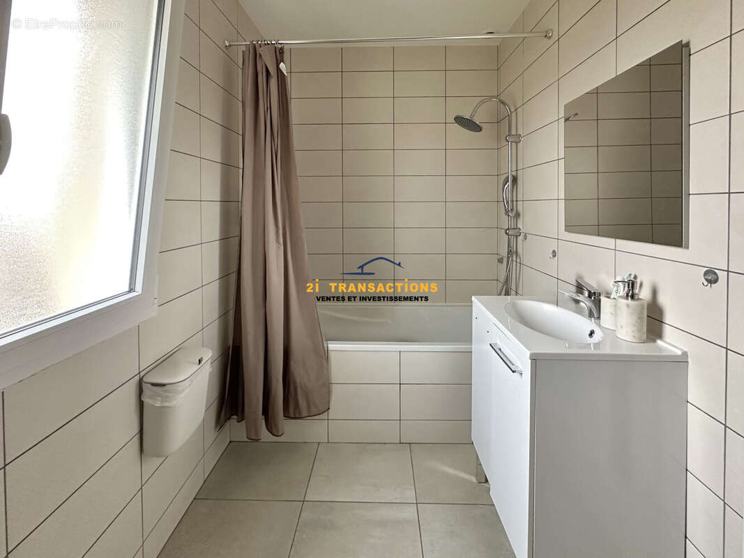 Maison à LA GRAND-CROIX