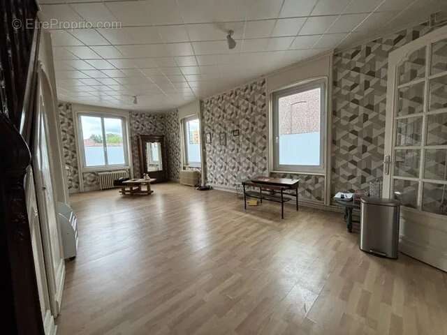 Ensemble immobilier - photo 2