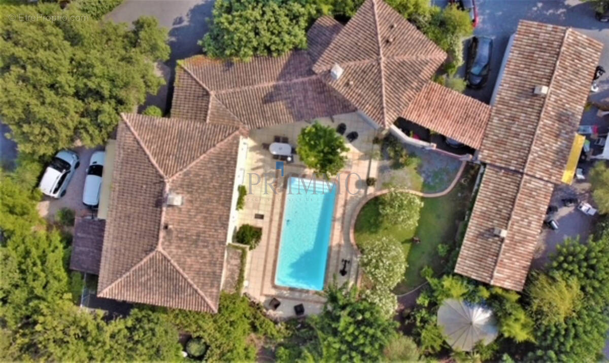 Maison à SAINT-RAPHAEL