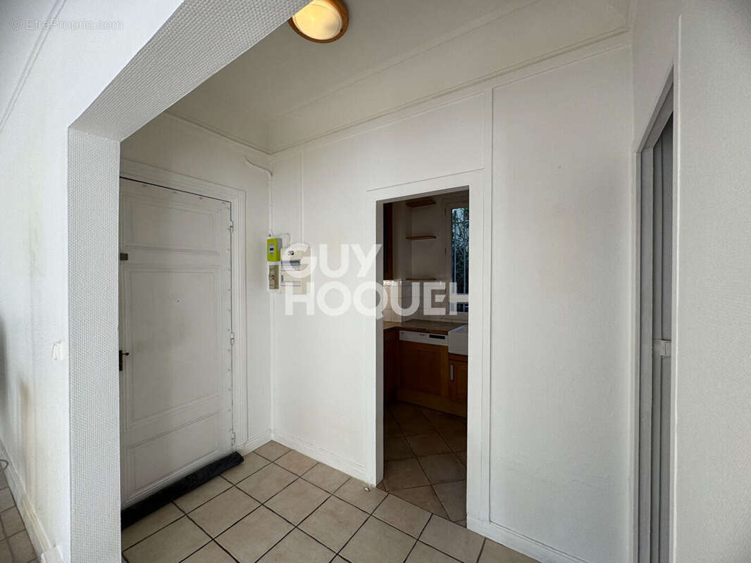 Appartement à COLOMBES
