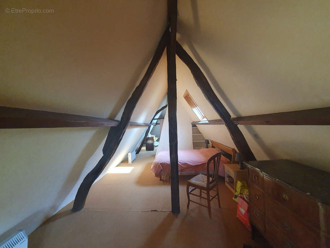 Maison à CORMEILLES