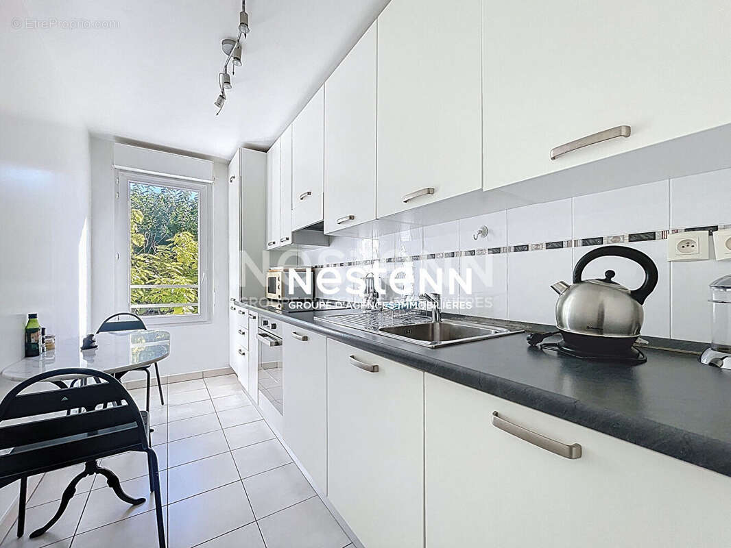 Appartement à VALLAURIS