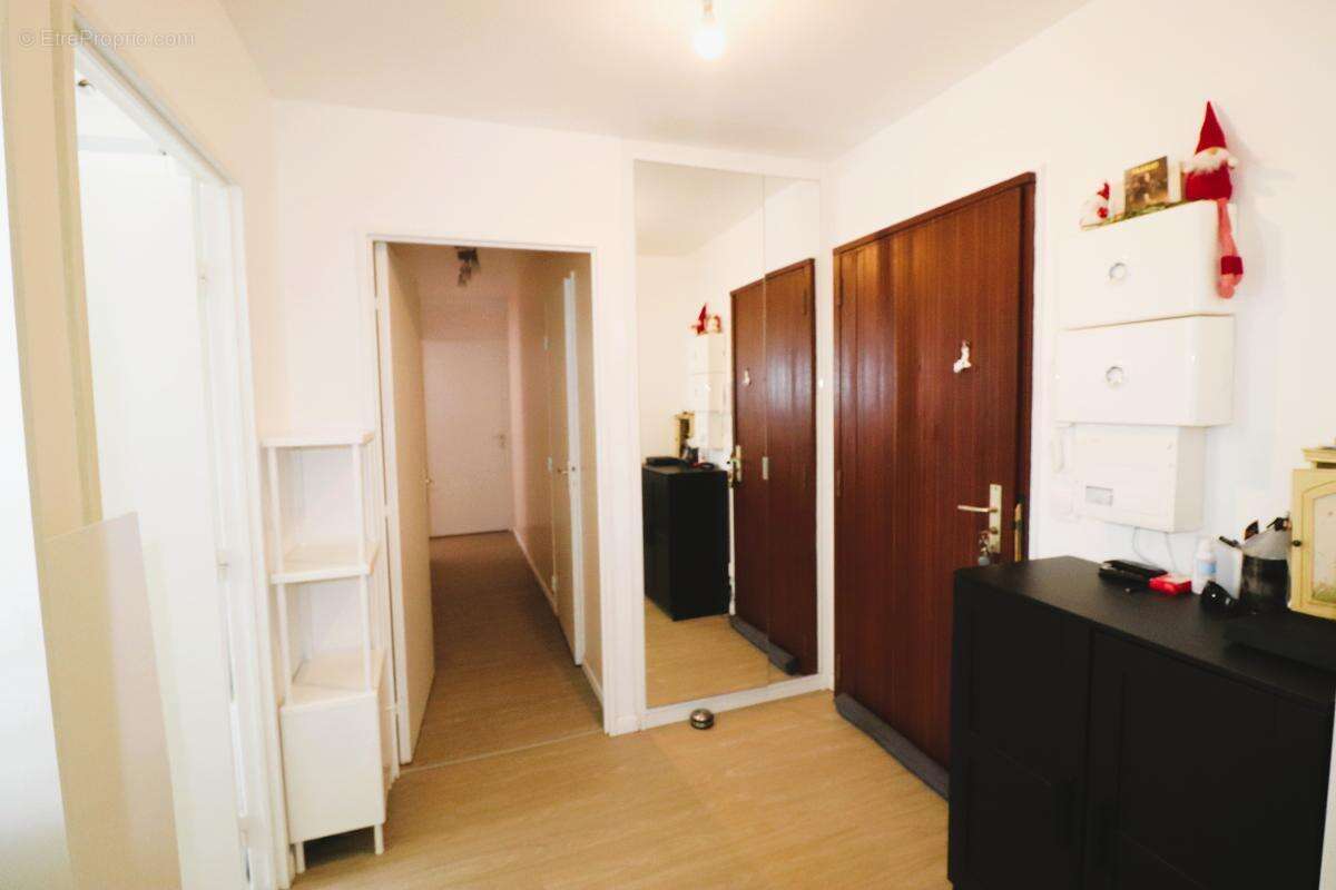 Appartement à VERSAILLES