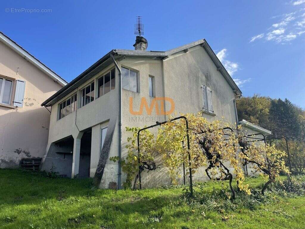 Maison à DECAZEVILLE