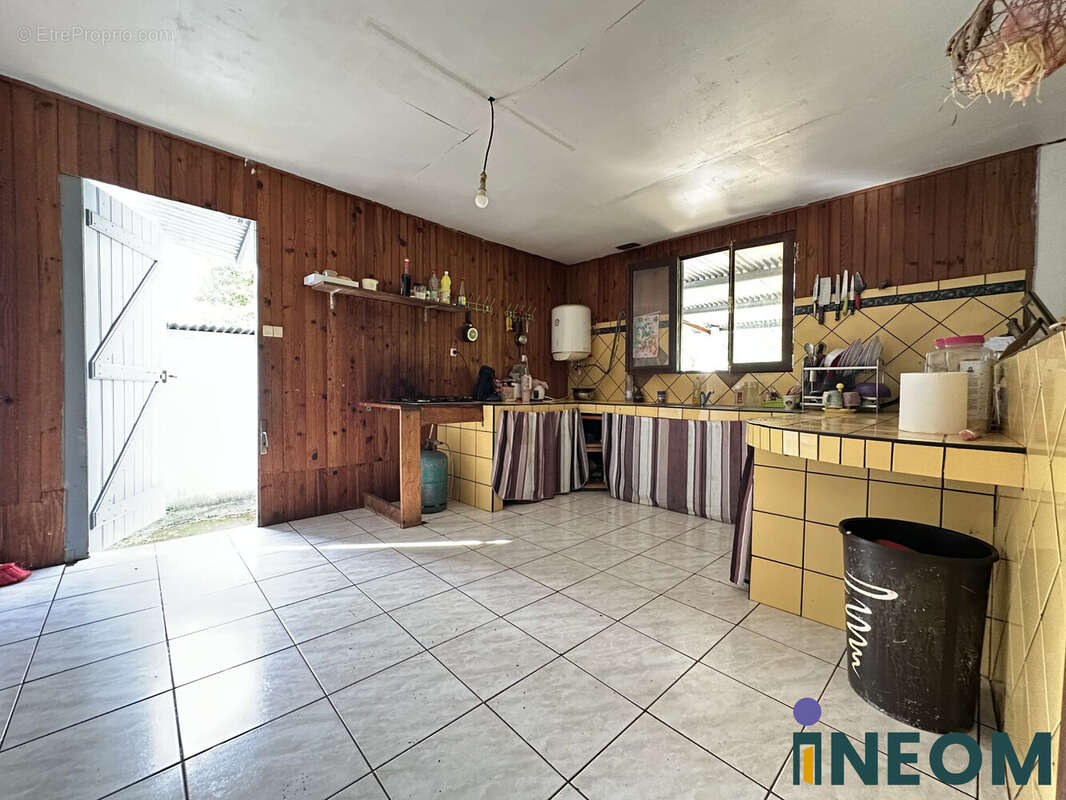 Terrain à SAINT-DENIS