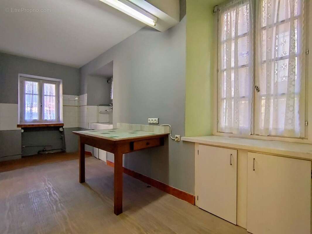 Maison de village en pierre 5 pièces - photo 3