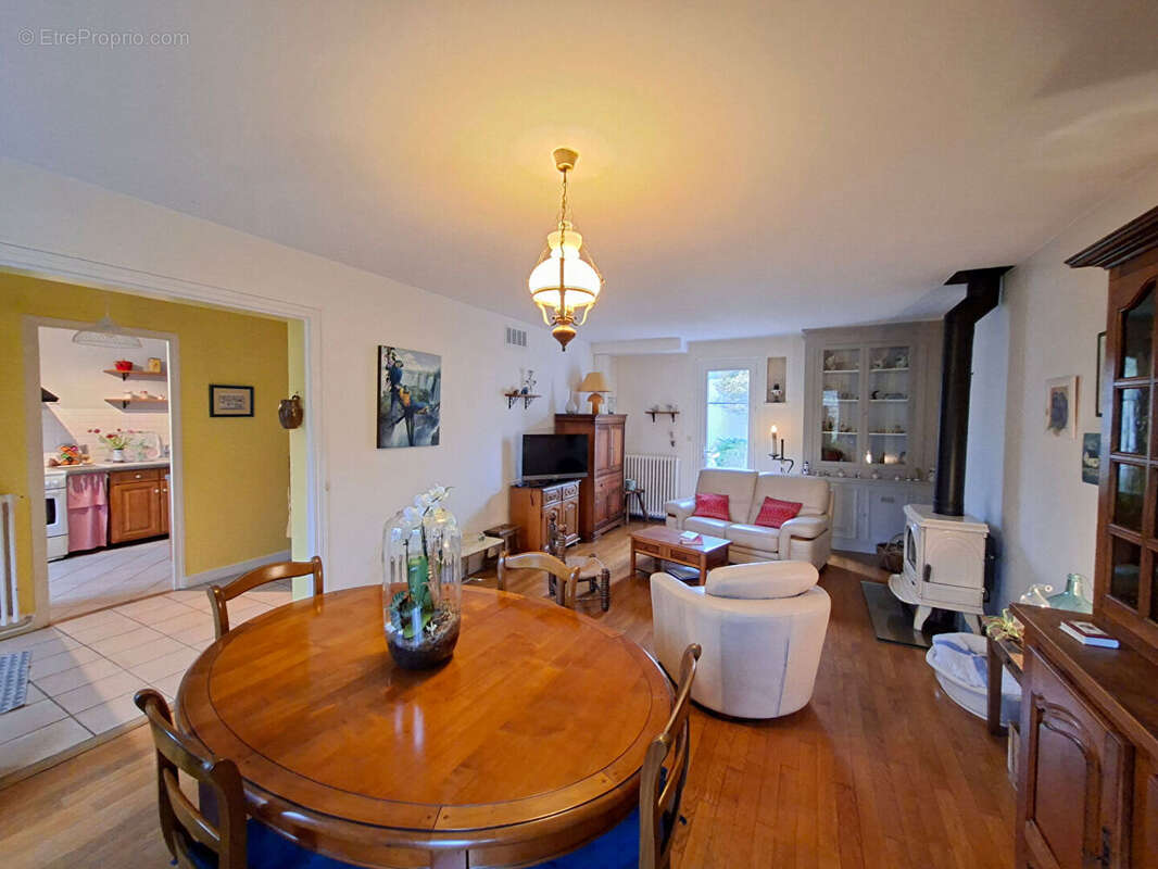 Maison à LIZY-SUR-OURCQ