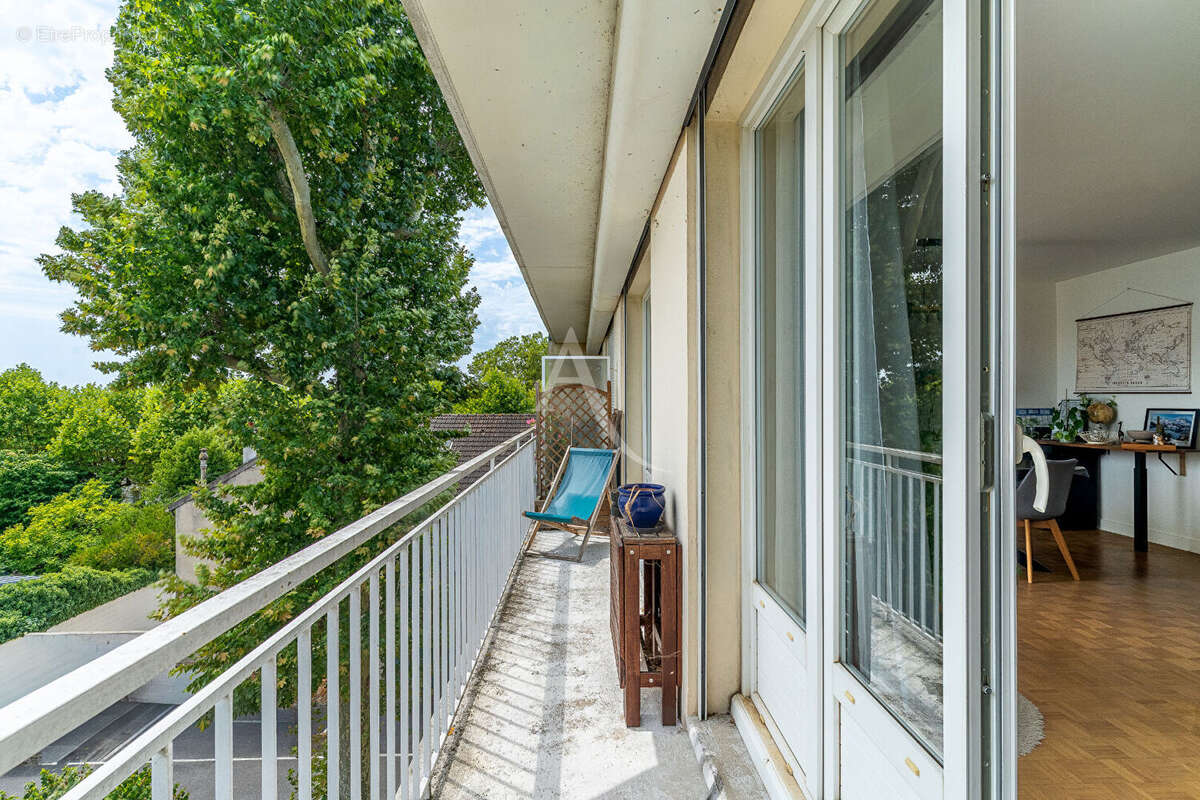 Magnifique Appartement Maisons Laffitte 3 pièces 66 m² 1 chbre (possible 2) au calme et refait à neuf ! - photo 10