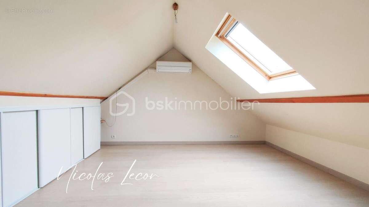 Maison à MEHUN-SUR-YEVRE