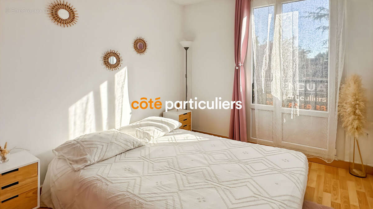 Appartement à BRIE-COMTE-ROBERT