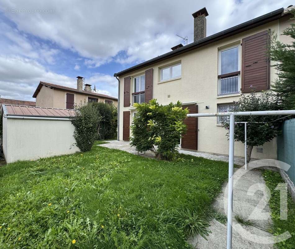 Maison à MONTGISCARD