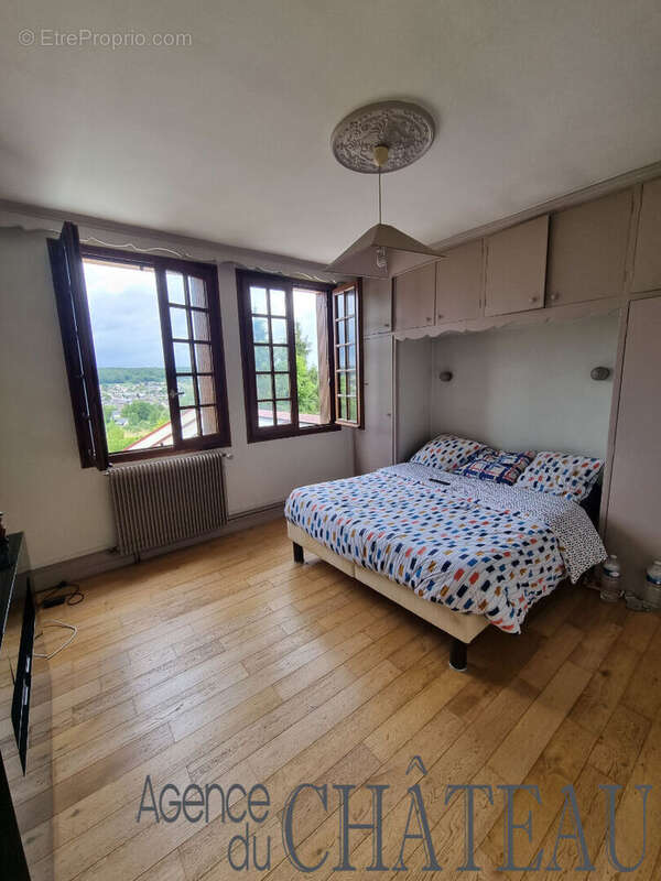 Maison à FLEURY-SUR-ANDELLE