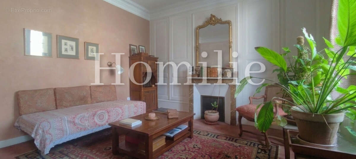 Maison à MONTRICHARD