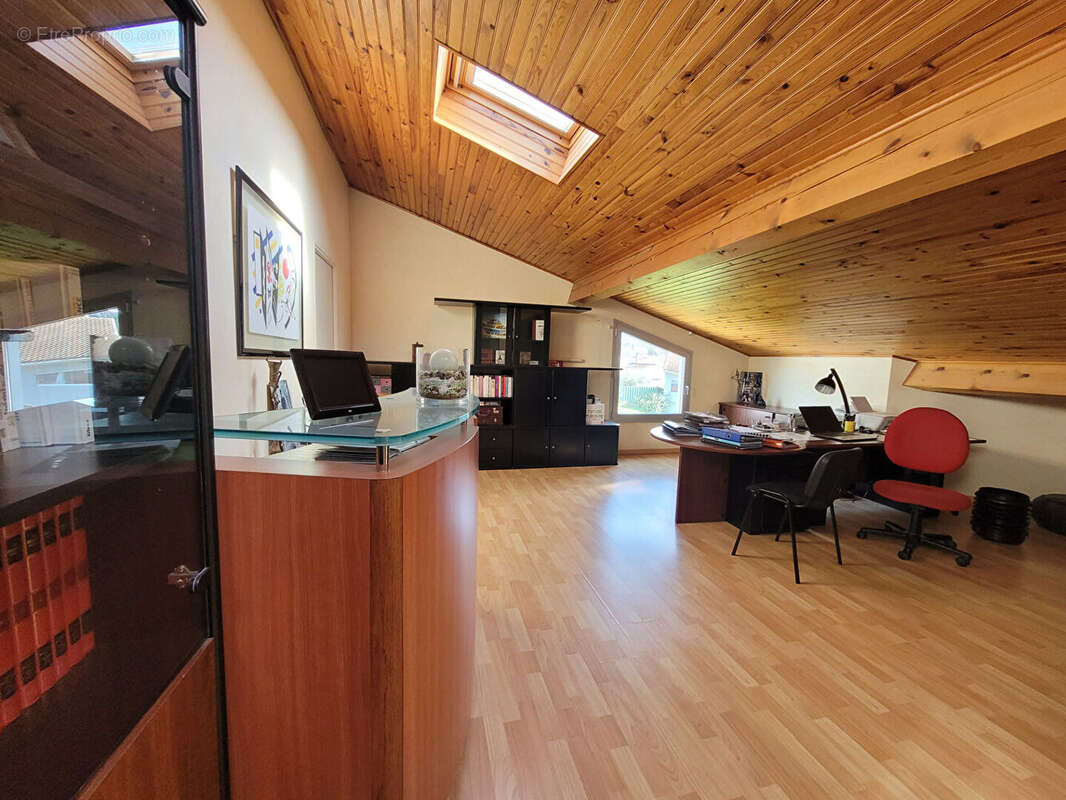 Maison à BOURG-DE-PEAGE