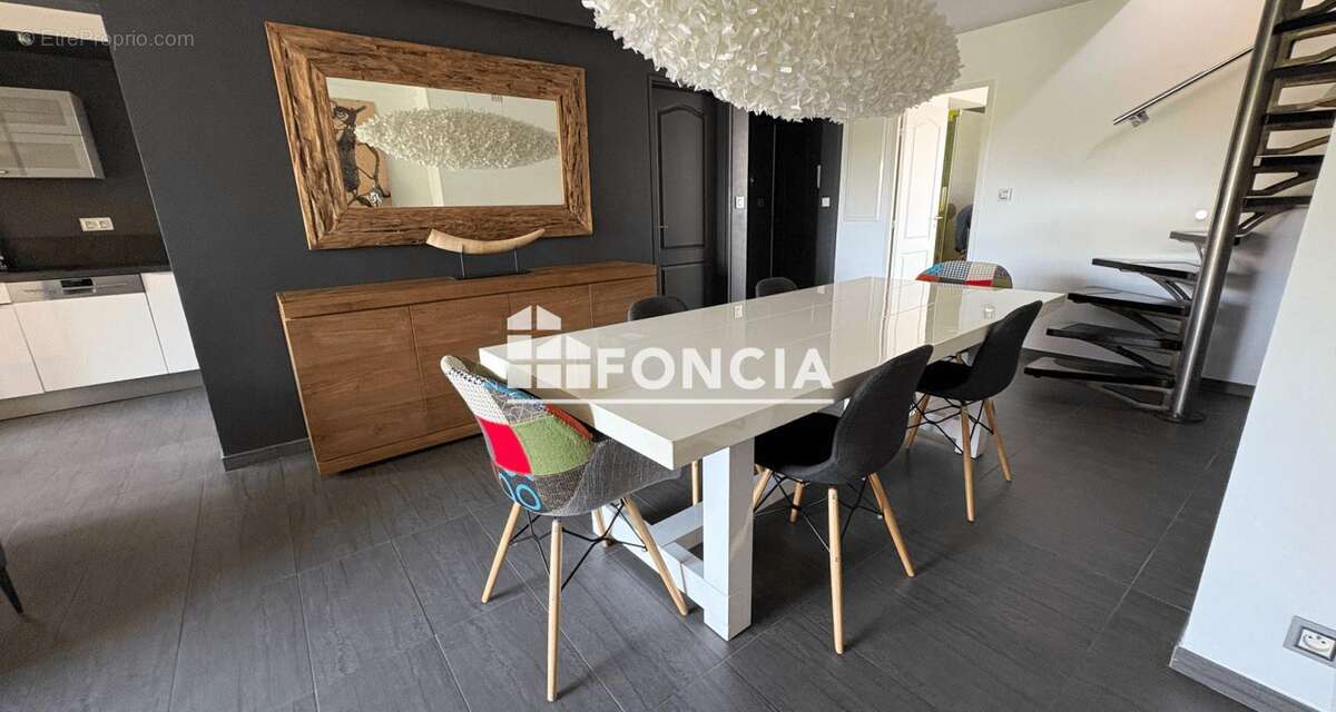 Appartement à CARQUEIRANNE