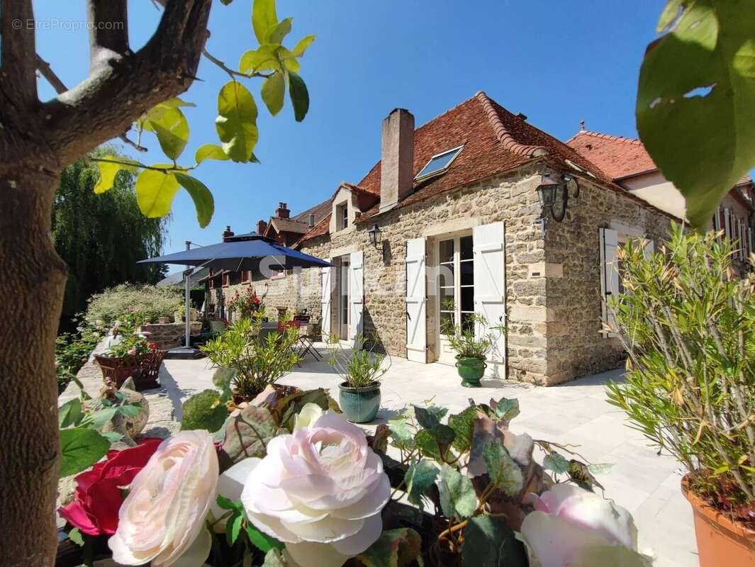 Maison à BEAUNE