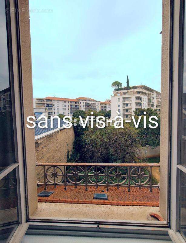 Appartement à LYON-3E