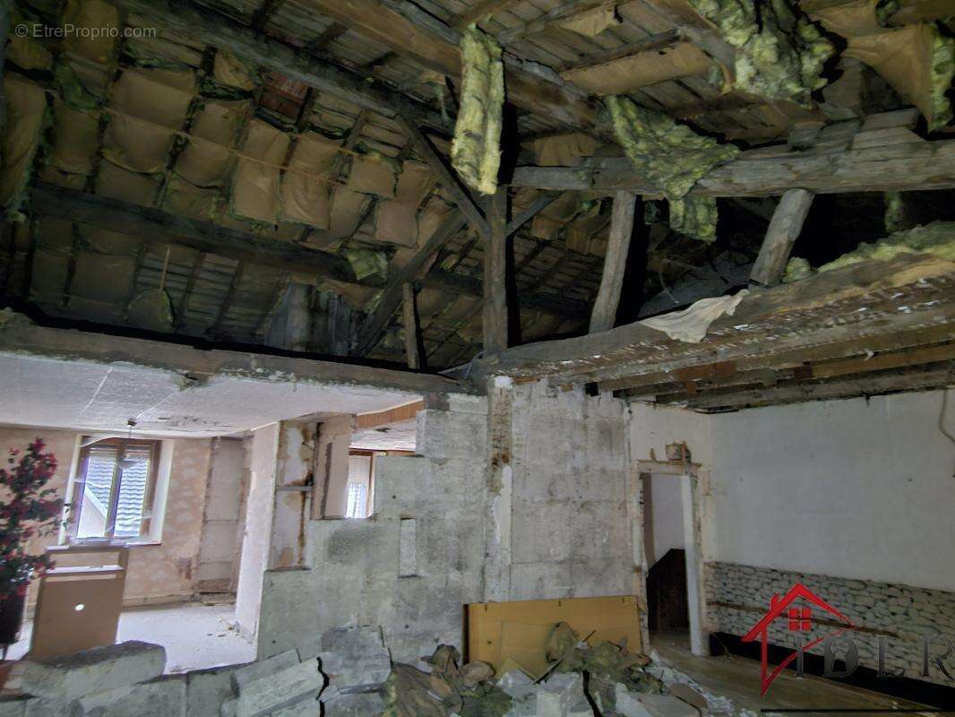 Appartement à CHEVILLON