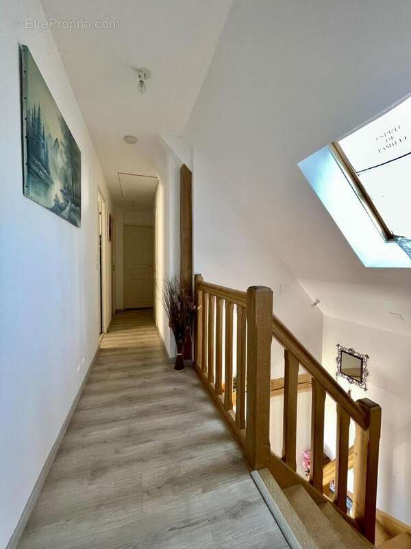 Maison 131 m² à Livarot  - photo 8