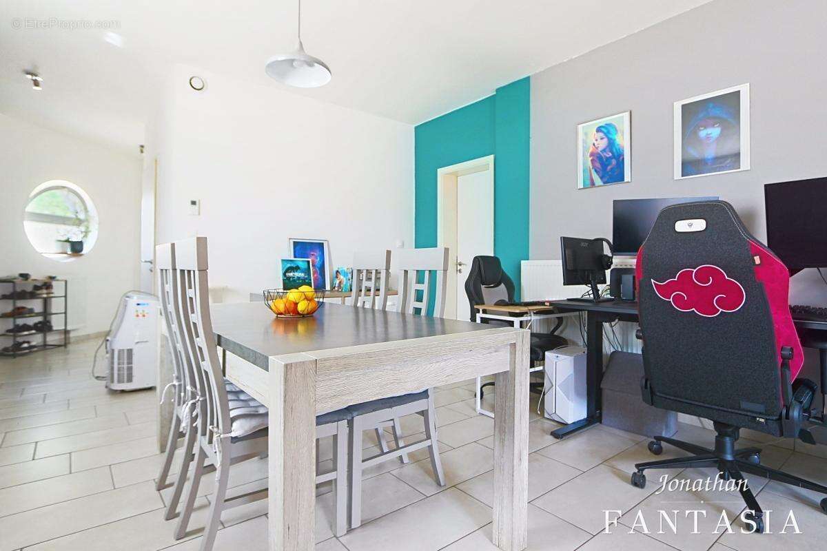 Il a tout pour plaire : appartement 2 pièces de 59,37 m² avec terrasse, garage et stationnements à Escherange - photo 15