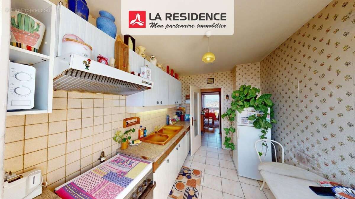 Appartement à LES MUREAUX