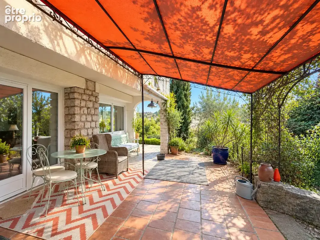 Maison 7 pieces - colle sur loup - photo 15
