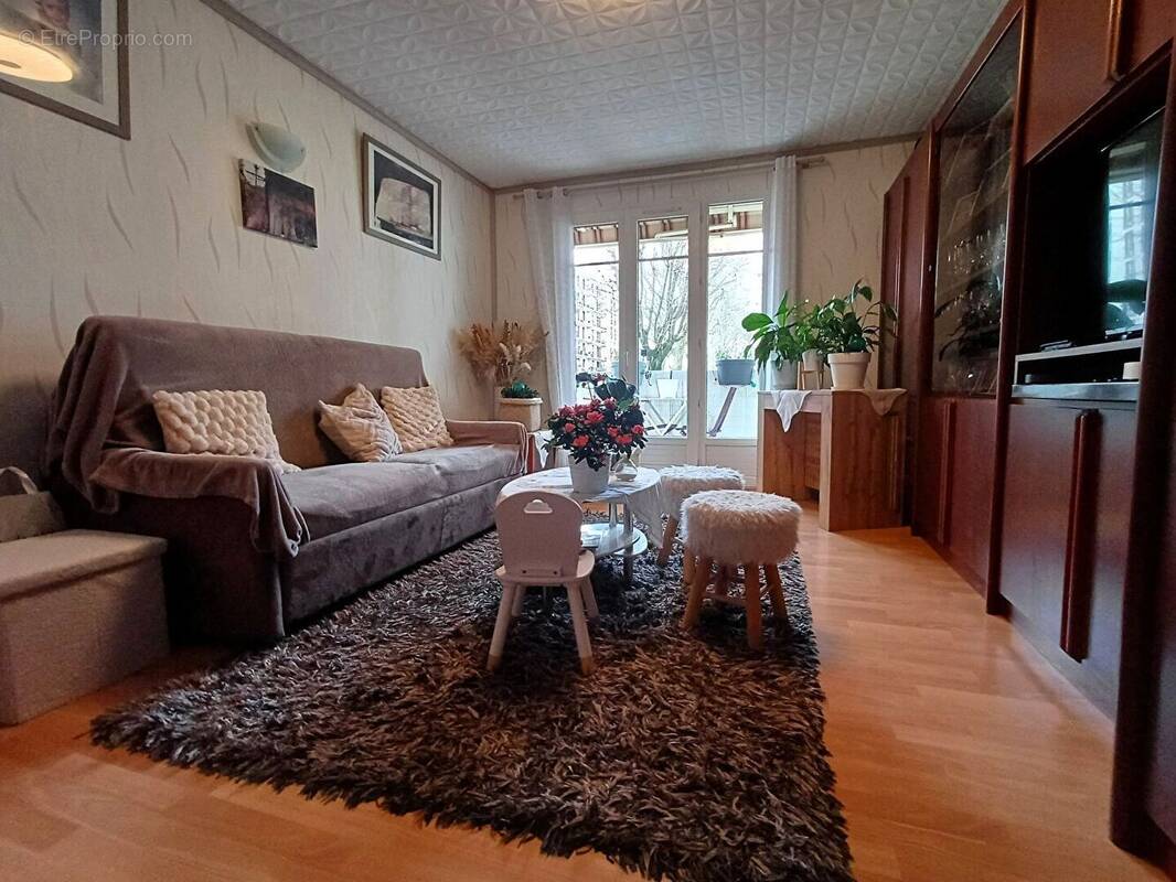 Appartement à CHOISY-LE-ROI