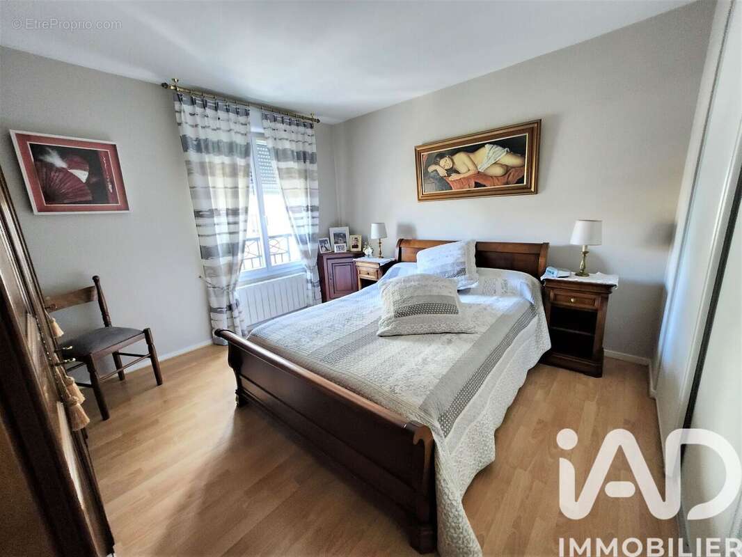 Photo 7 - Appartement à LES PAVILLONS-SOUS-BOIS