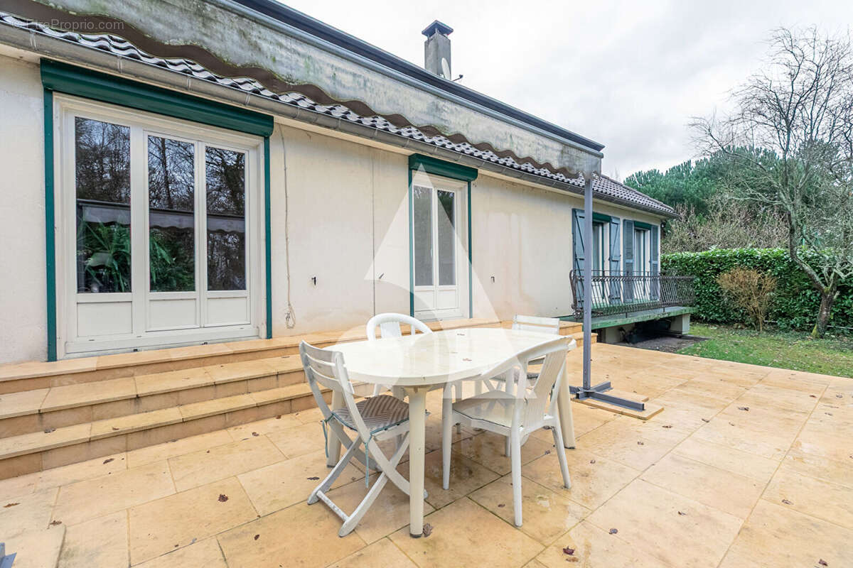 Maison à APREMONT