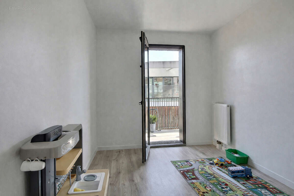 Appartement à COLOMBES