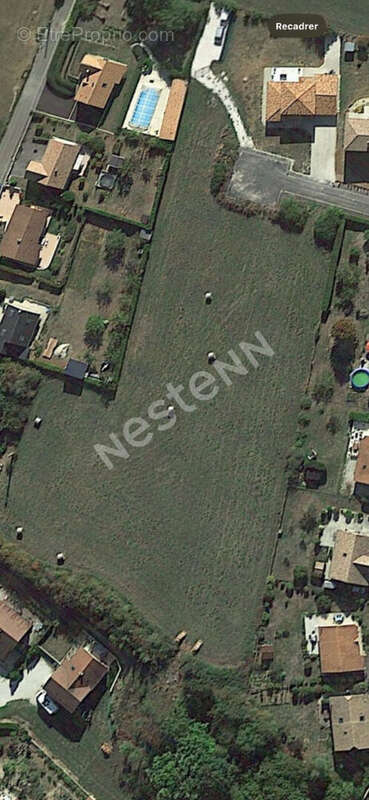 Terrain à COMBLES-EN-BARROIS