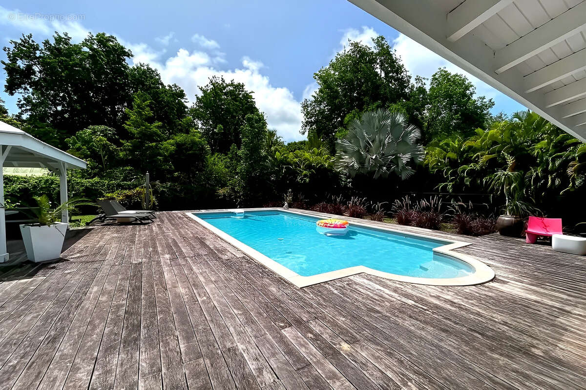 Maison à SAINT-FRANCOIS