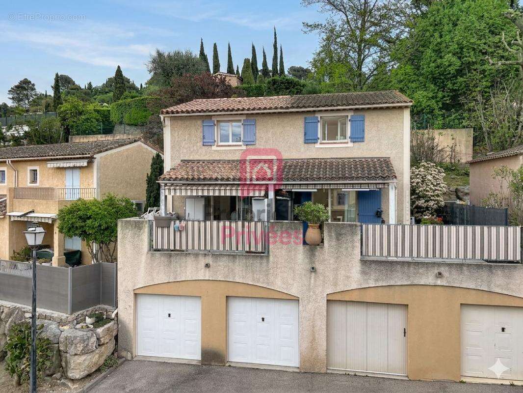 Maison à AURIBEAU-SUR-SIAGNE