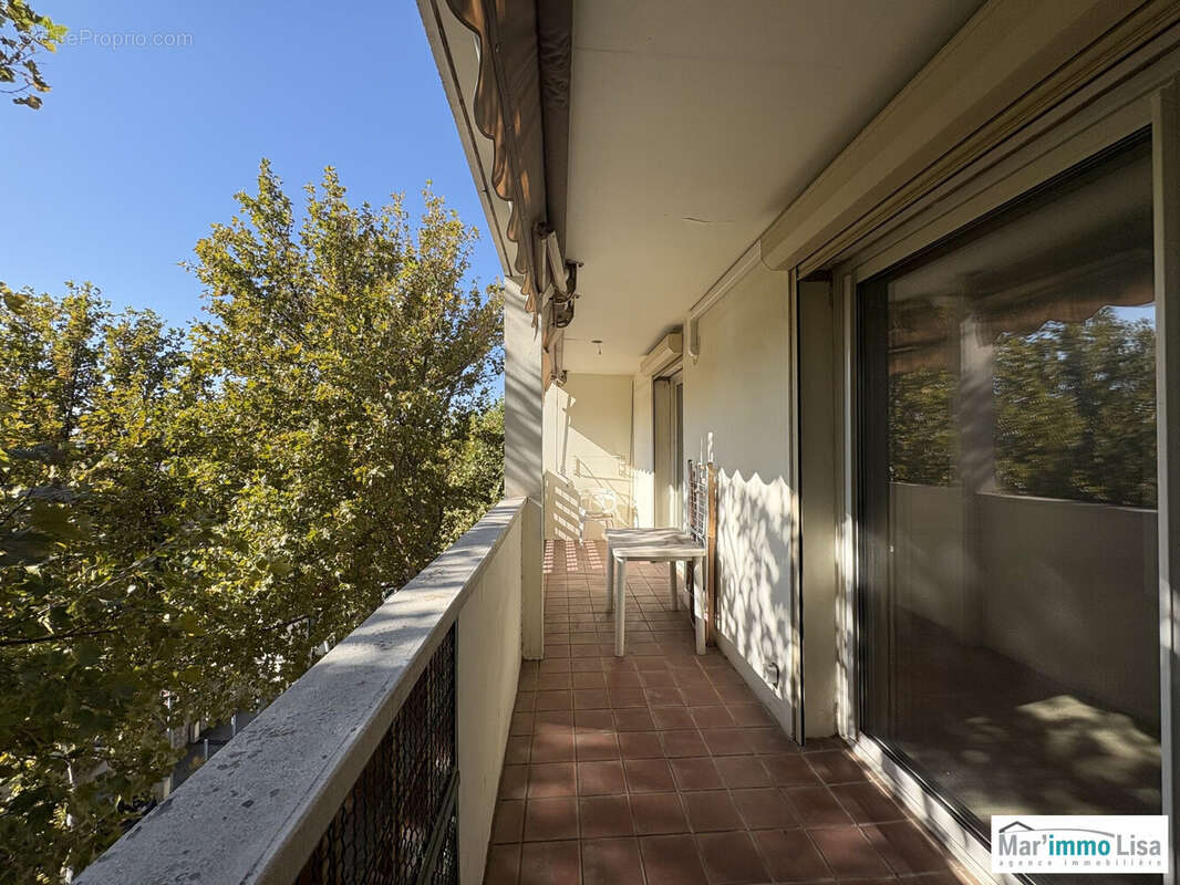 Appartement à SALON-DE-PROVENCE