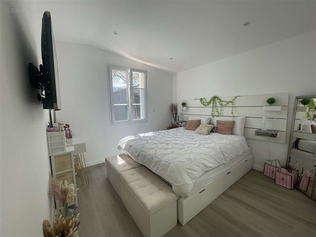 Maison à L&#039;EPINE